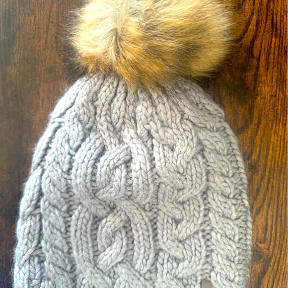 Bula Beanie Pom Pom Winter Hat One Size - Picture 2 of 4